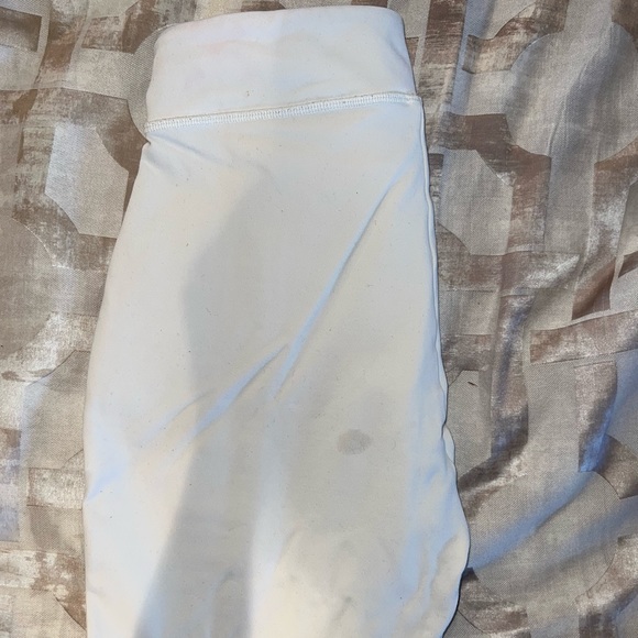 ALO yoga airbrush high-waist flutter leggings - Picture 5 of 5